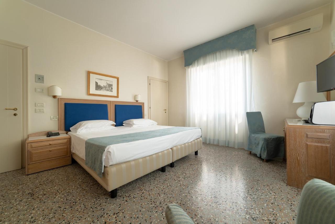La Dependance By Casa Bianca Hotell Lido di Jesolo Eksteriør bilde