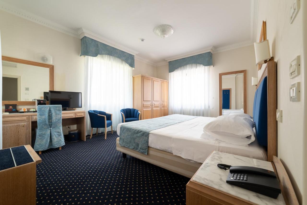 La Dependance By Casa Bianca Hotell Lido di Jesolo Eksteriør bilde