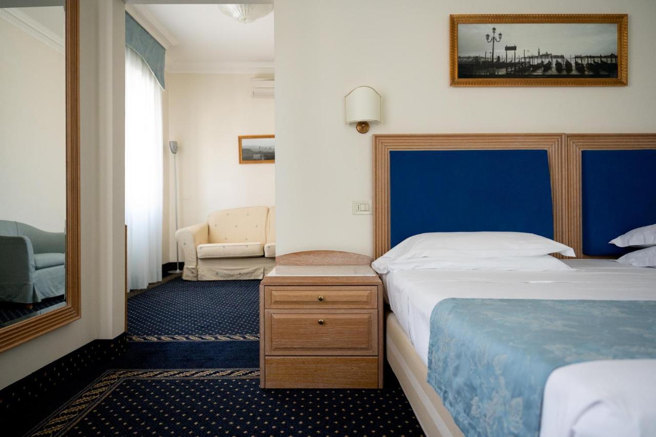 La Dependance By Casa Bianca Hotell Lido di Jesolo Eksteriør bilde